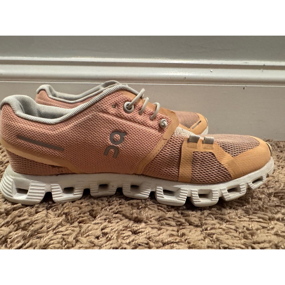 On Cloud 5 Women's Size 7 Rose Shell Pink CloudTec Running Shoes